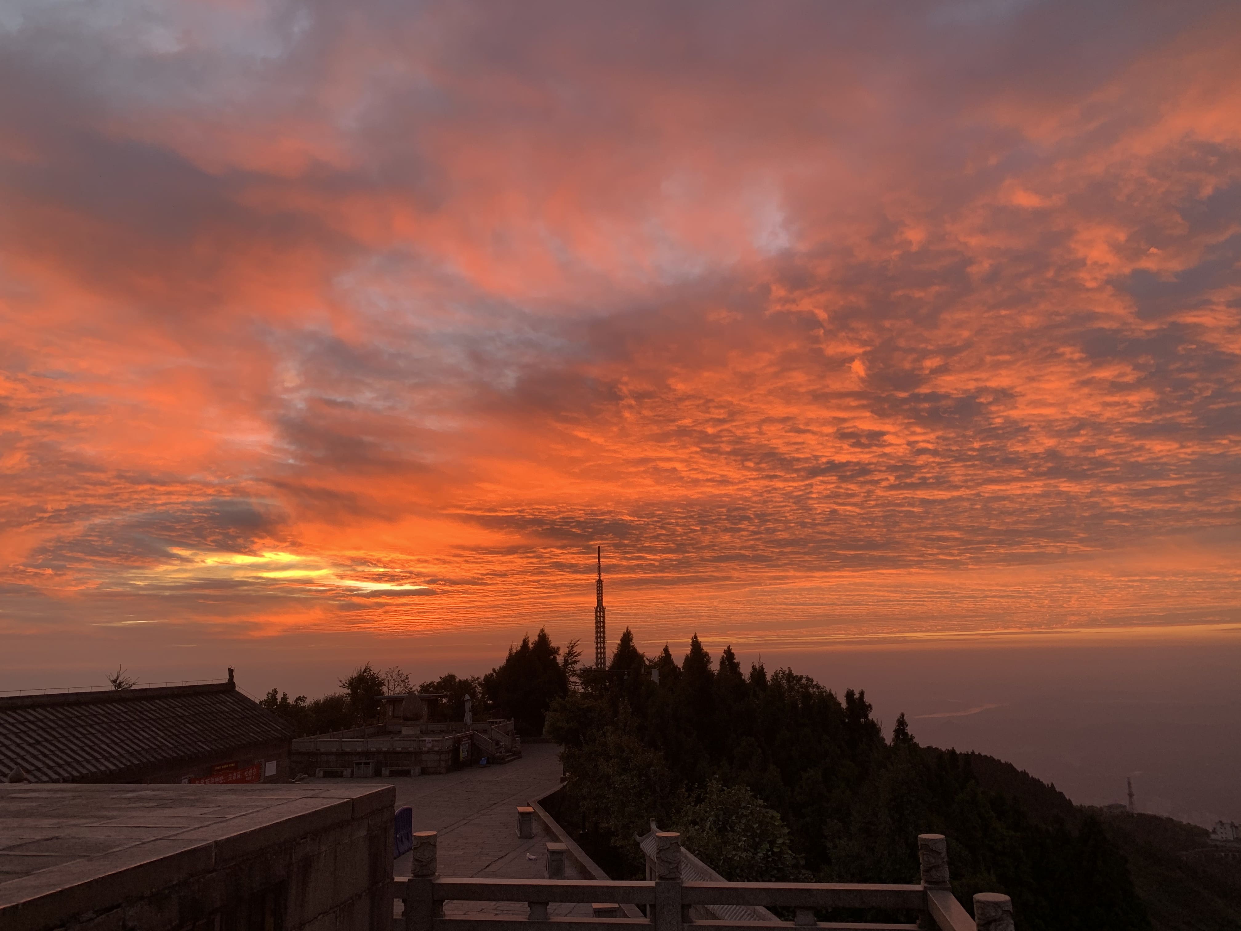 祝融峰 · 火烧云 | 日出